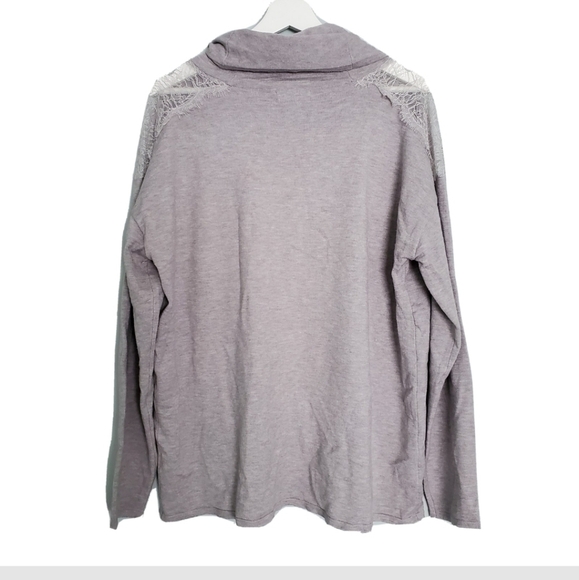 NEW Halston Gray Lace Mix Sweater - Picture 3 of 5